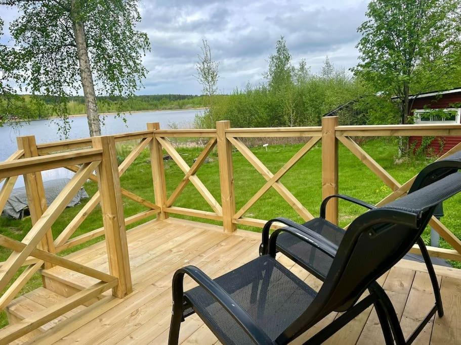 Mysig Stuga Med Sjoetomt, Naera Jaervsoebacken Экстерьер фото